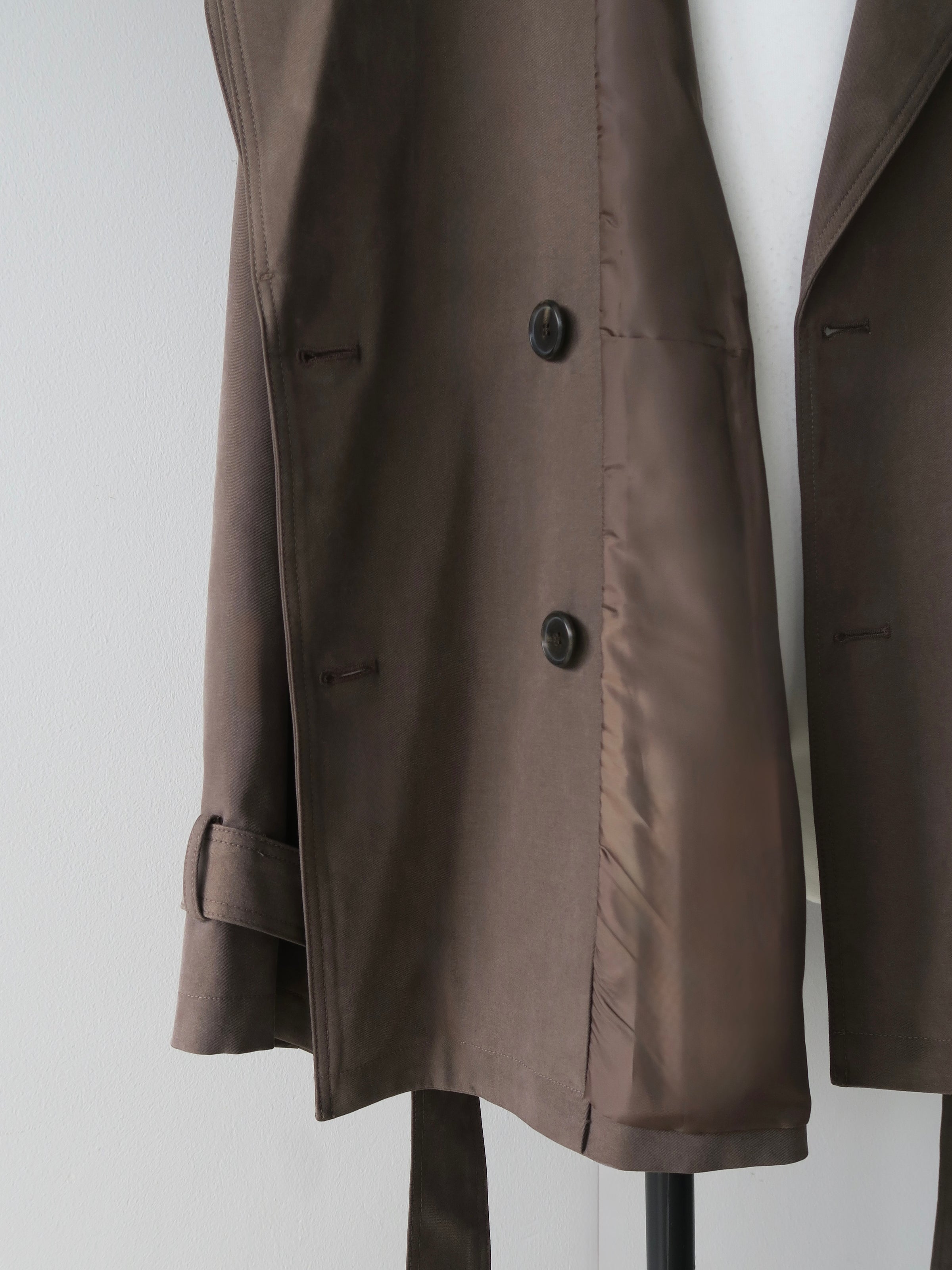 moca classic short trench coat
