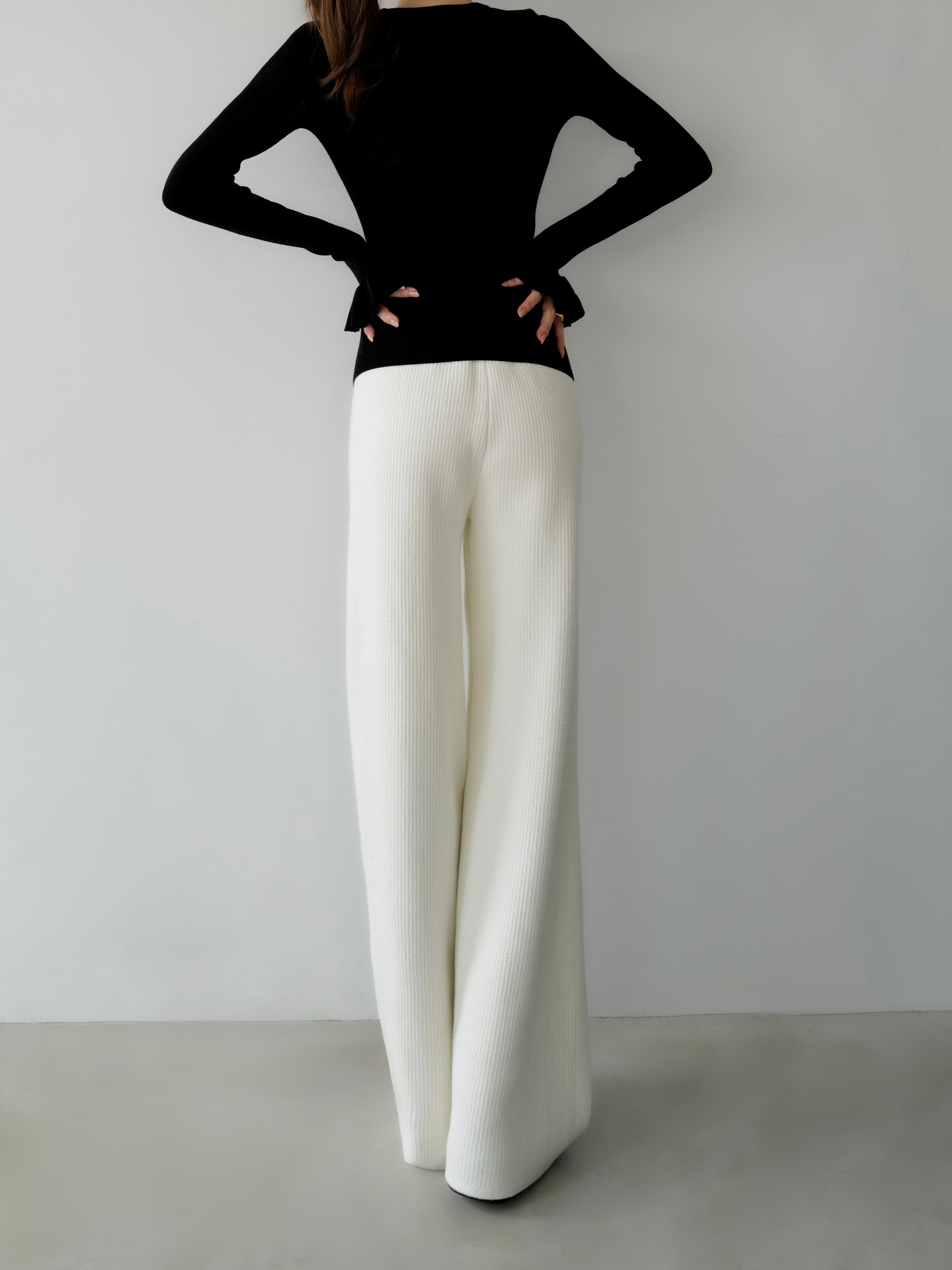 sample sale / brushed seed stitch knit pants