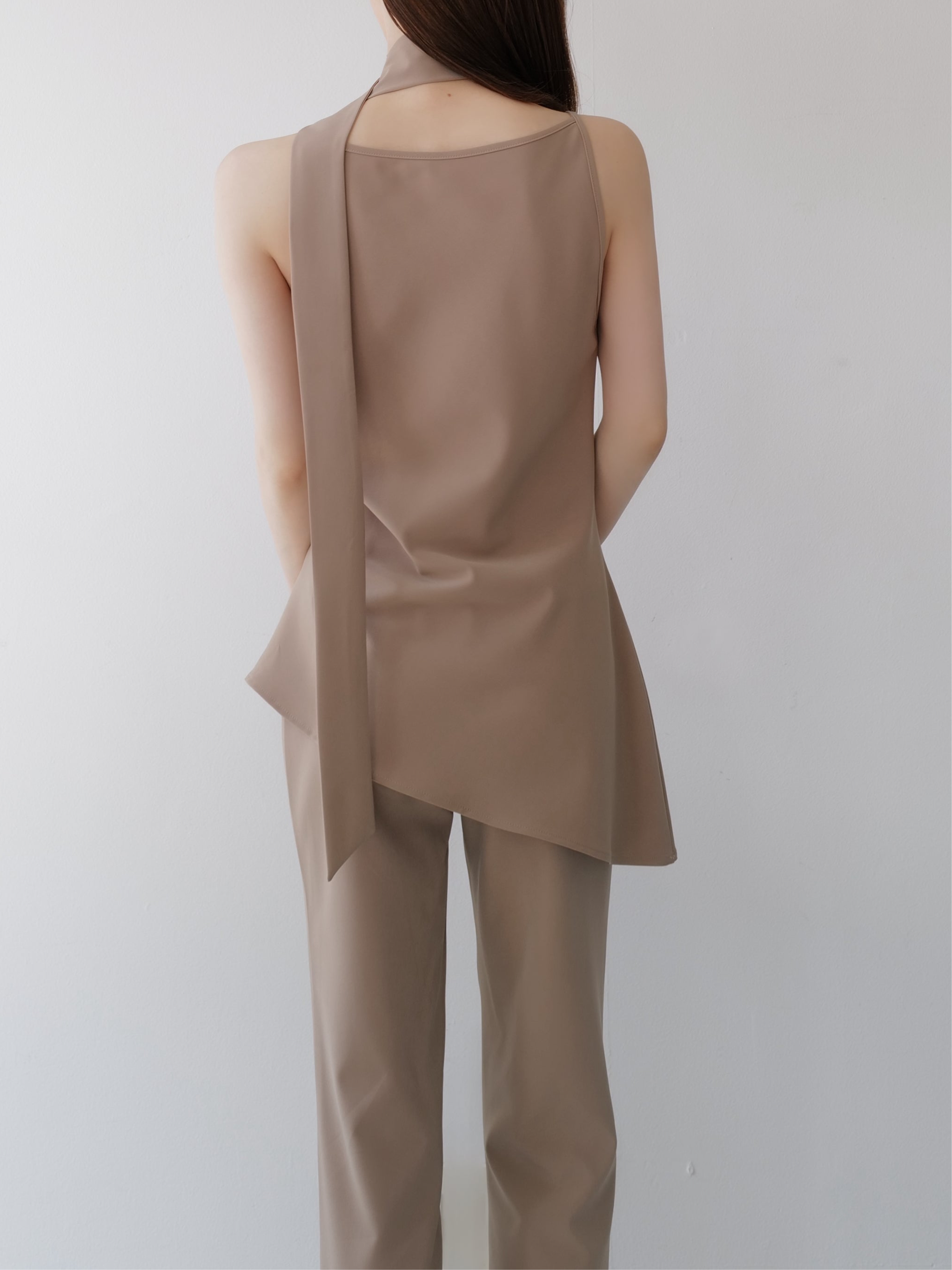 sample sale / long tie flare top