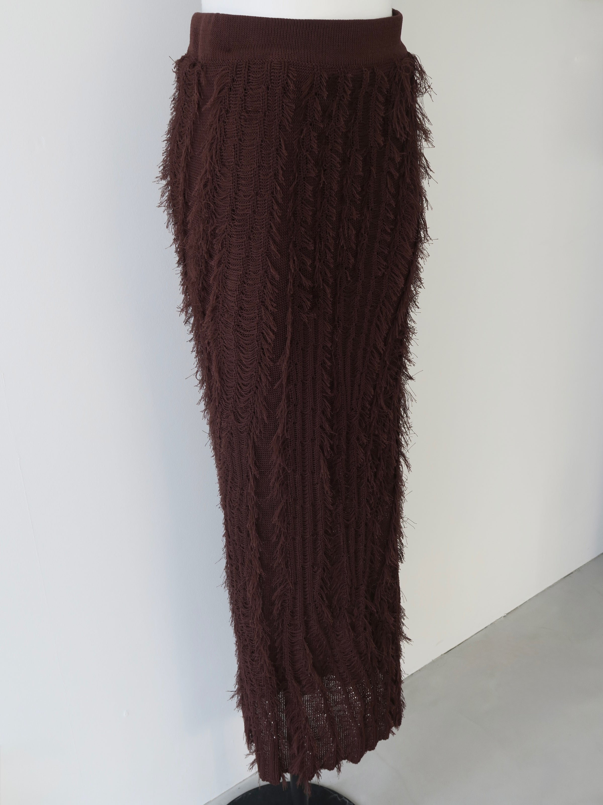 sample sale / fringe knit tight skirt