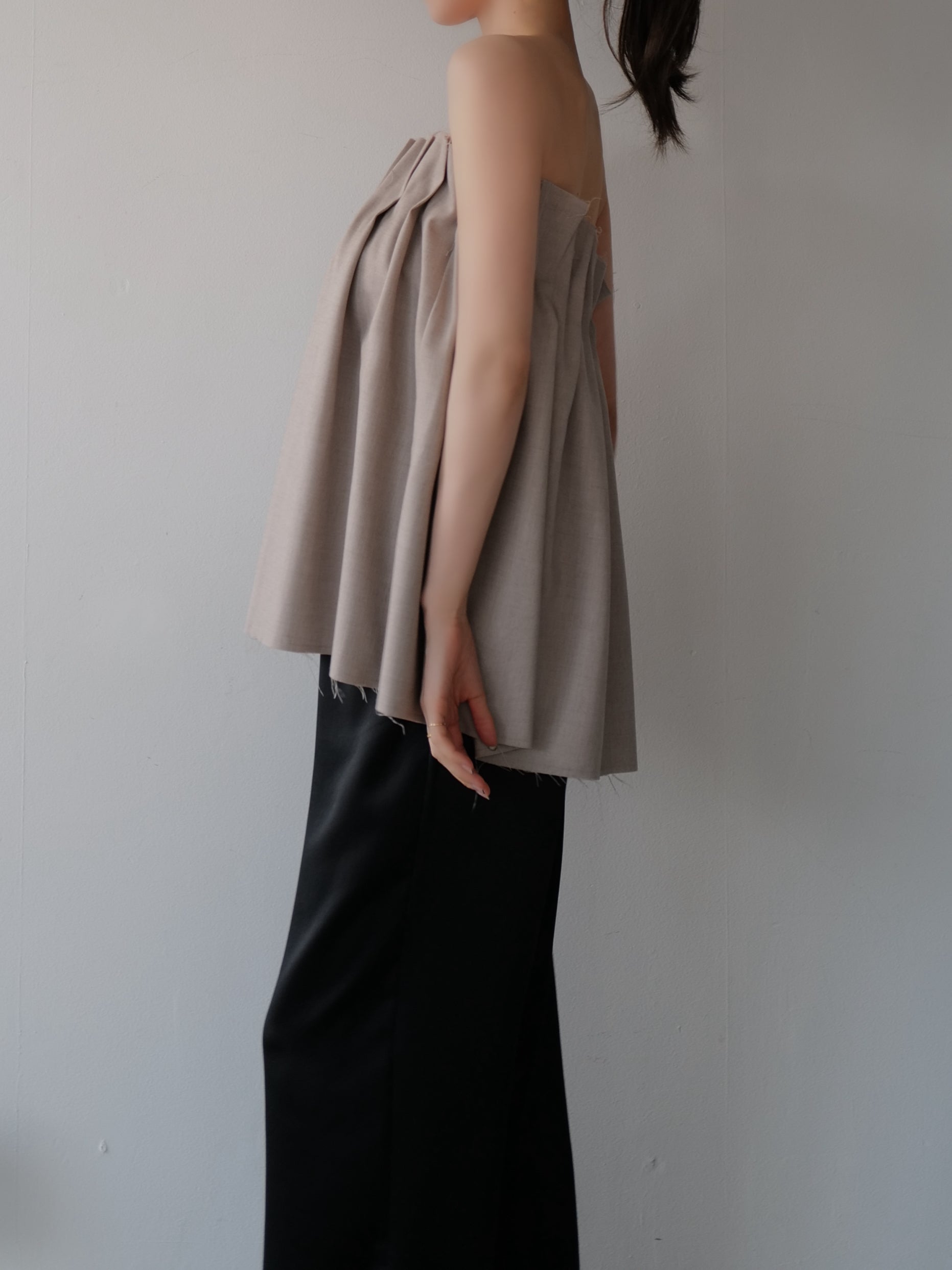 airy pleats tuck blouse