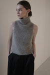 angora turtle sleeve-less knit