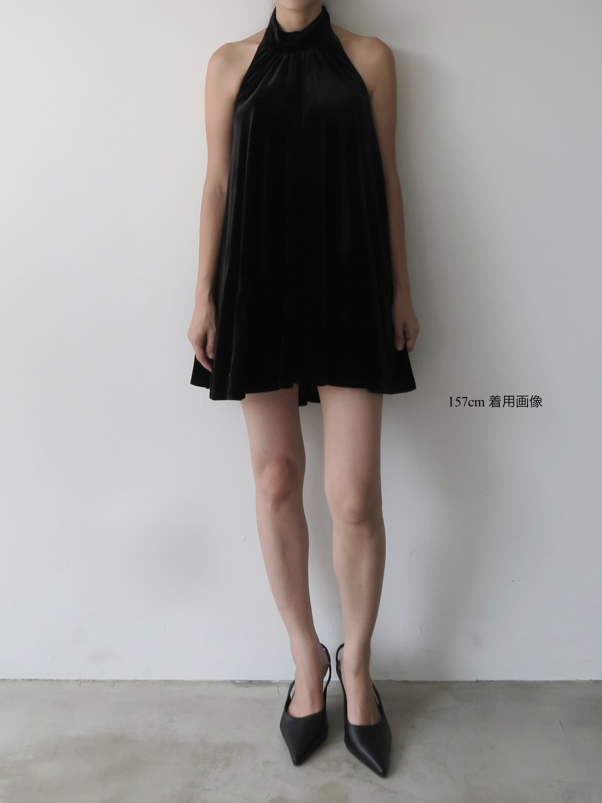 velour back open tie blouse