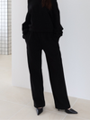 loose sweat pants