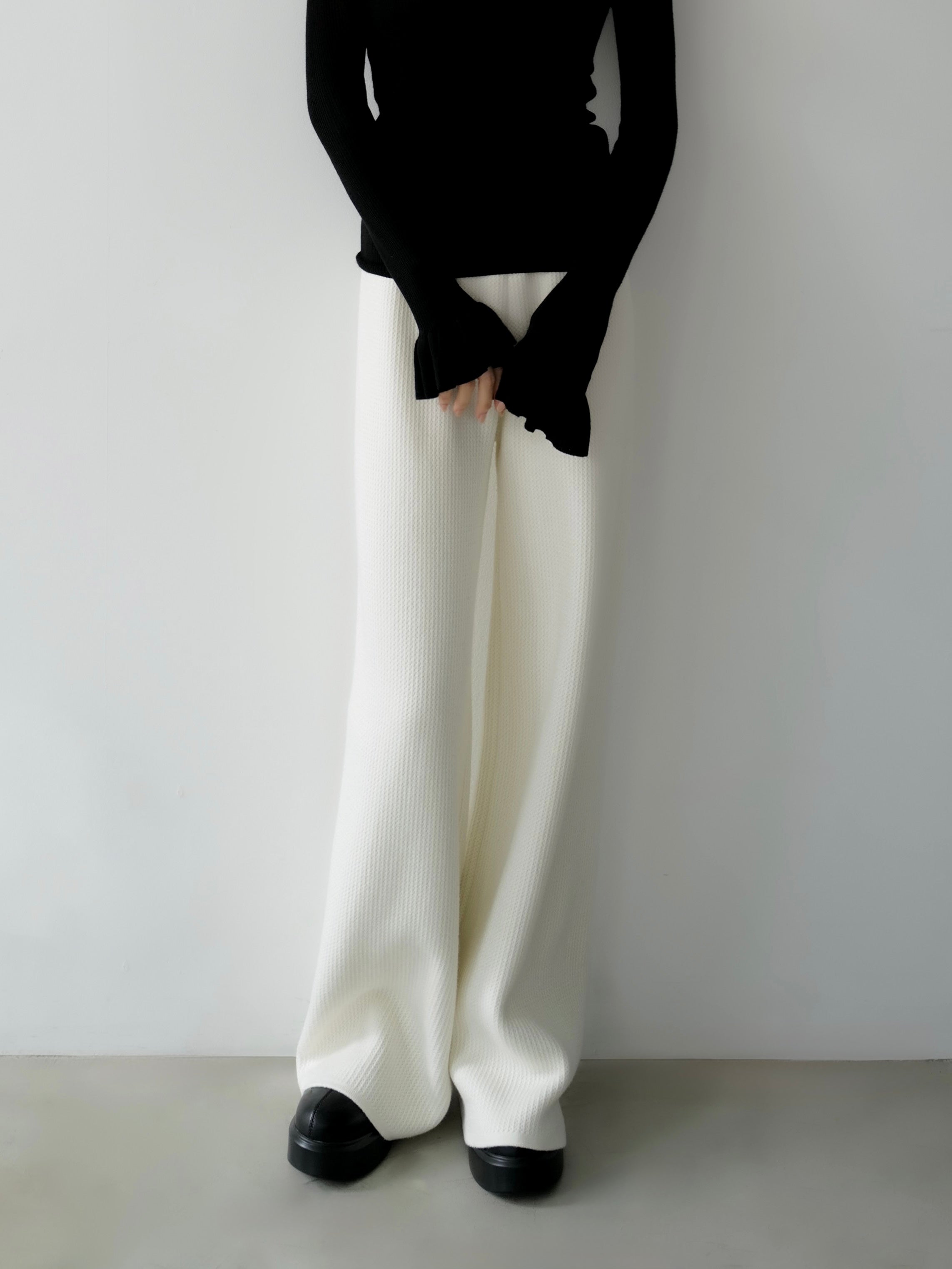 sample sale / brushed seed stitch knit pants