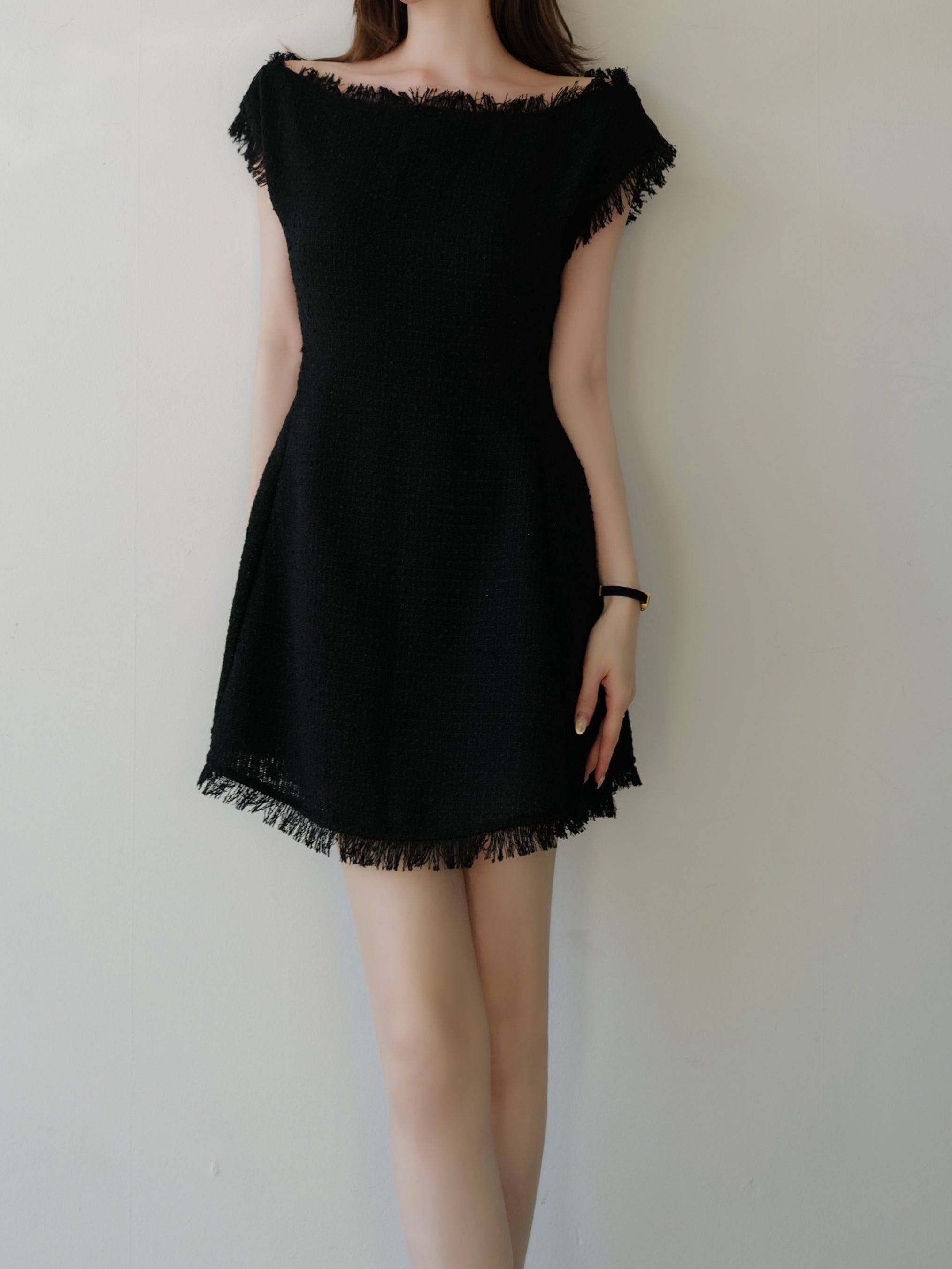 boat neck tweed mini dress (POP UP)