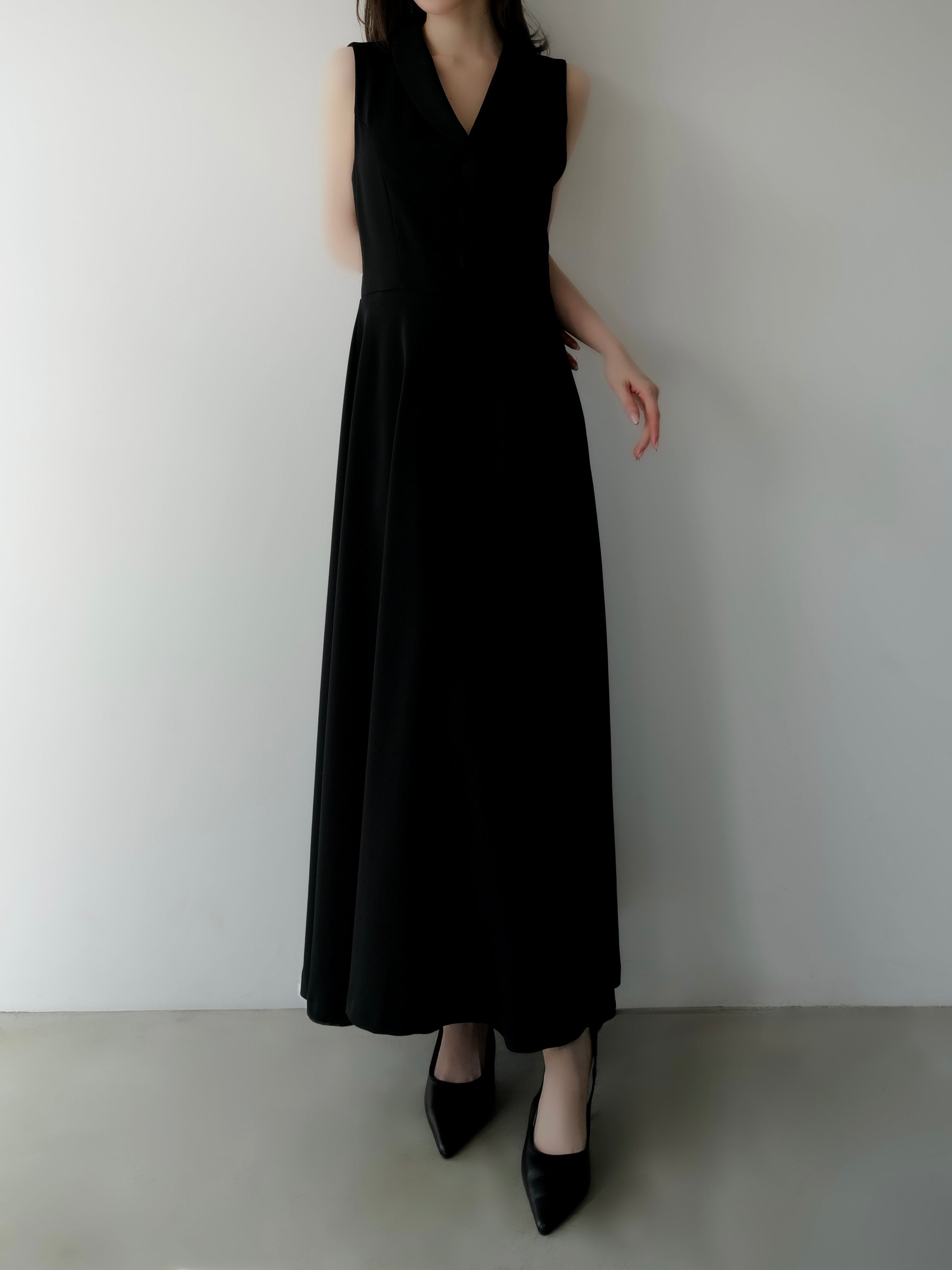 shawl collar sleeveless dress
