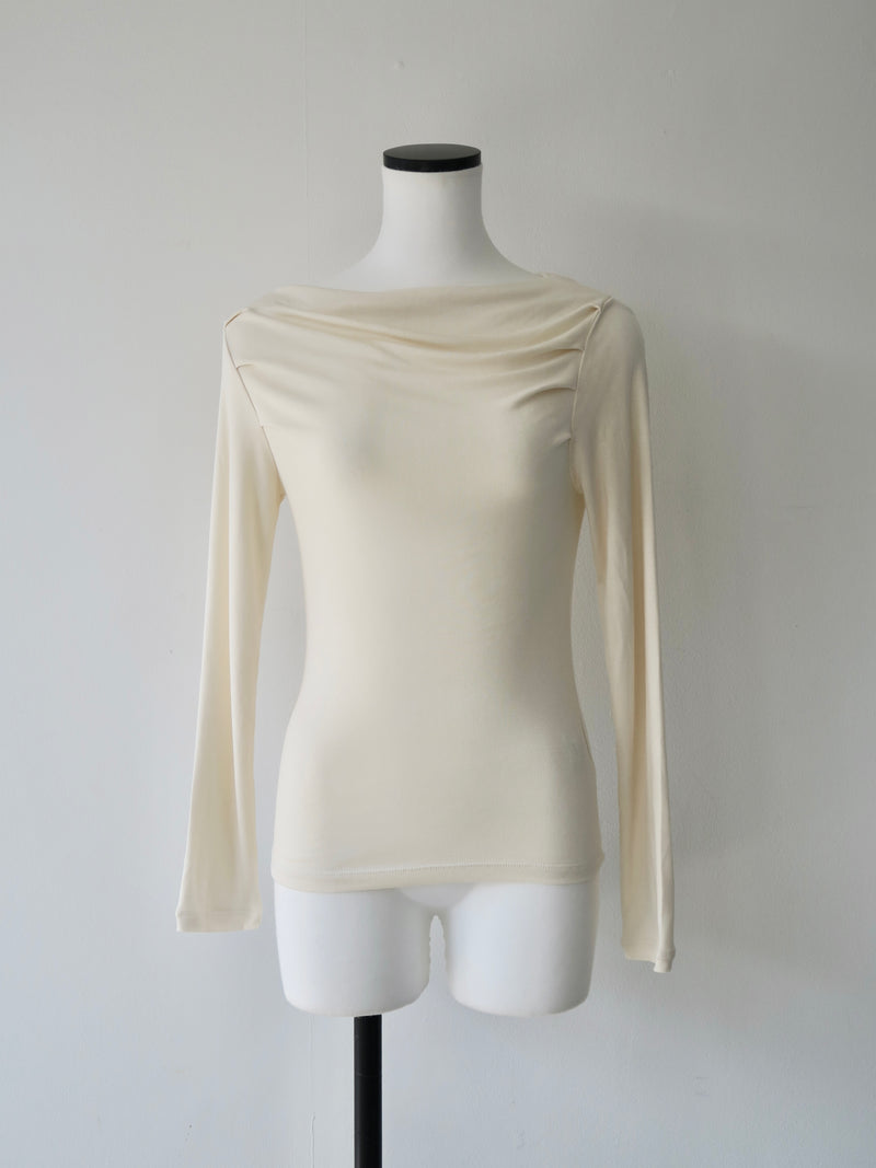 softly ruched long sleeve shirt