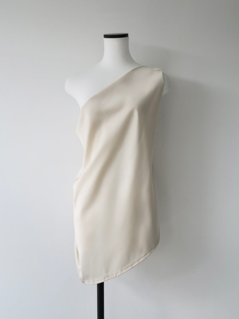 one shoulder satin set up