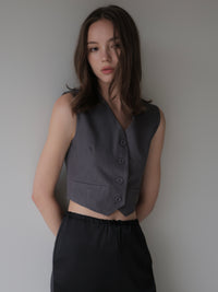 summer sale / raw hem single vest
