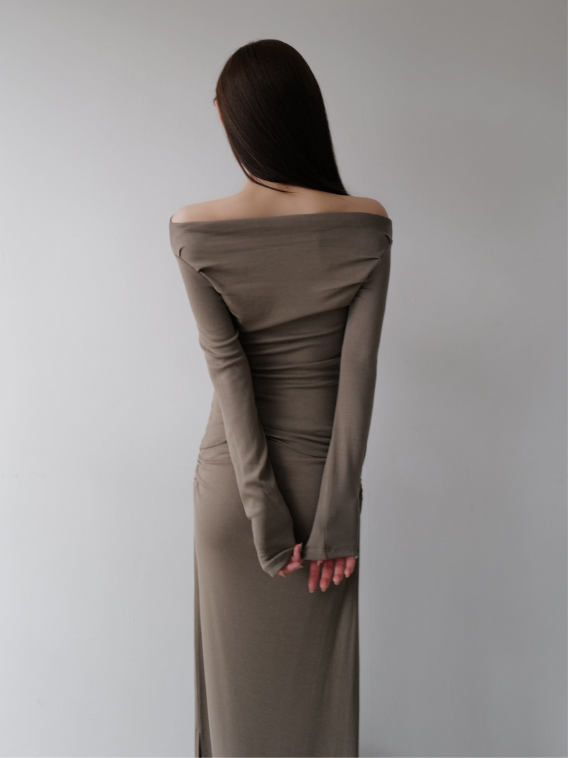 softly ruched long sleeve shirt