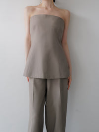 minimal strapless bustier