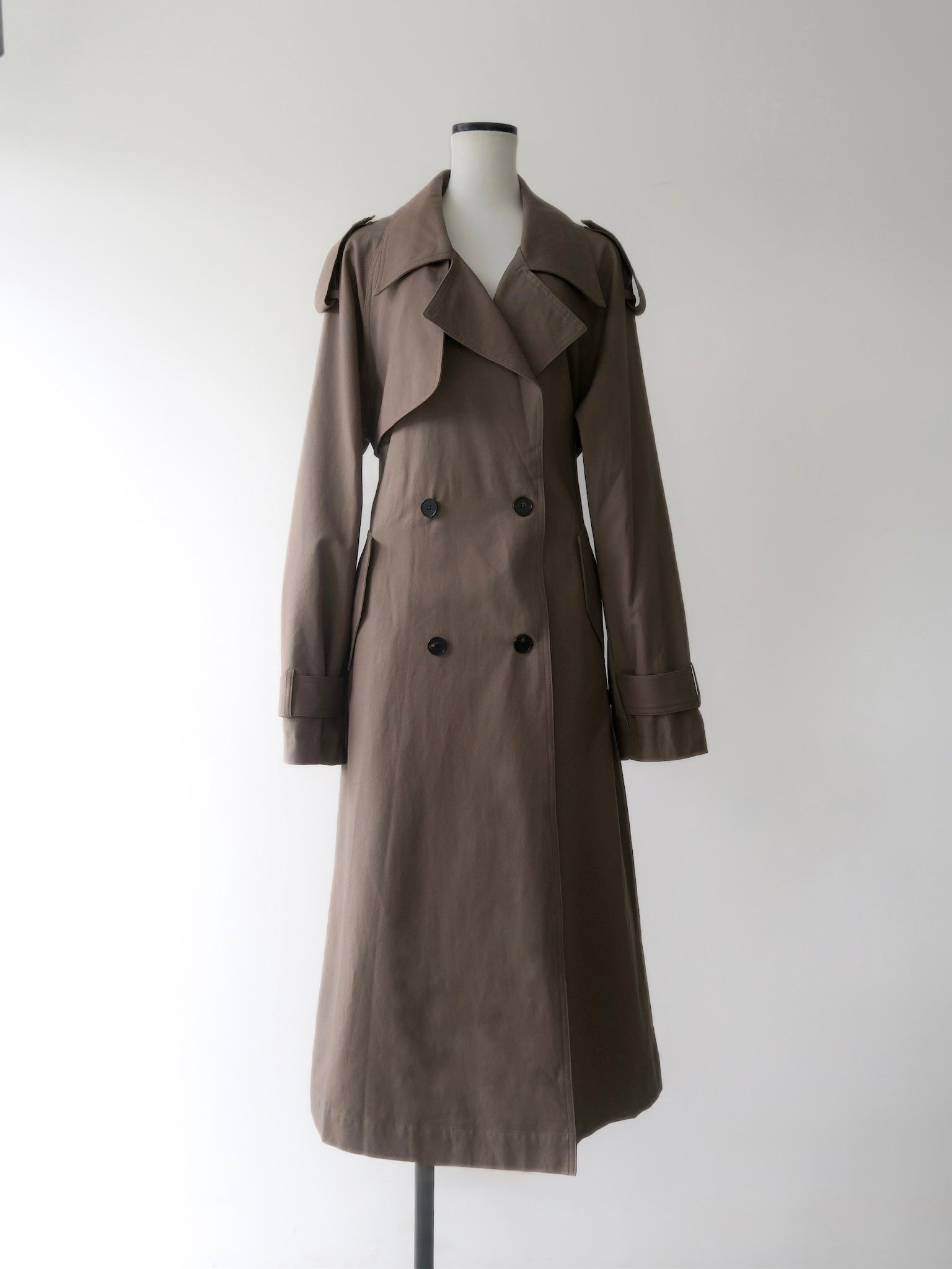 moca long trench coat