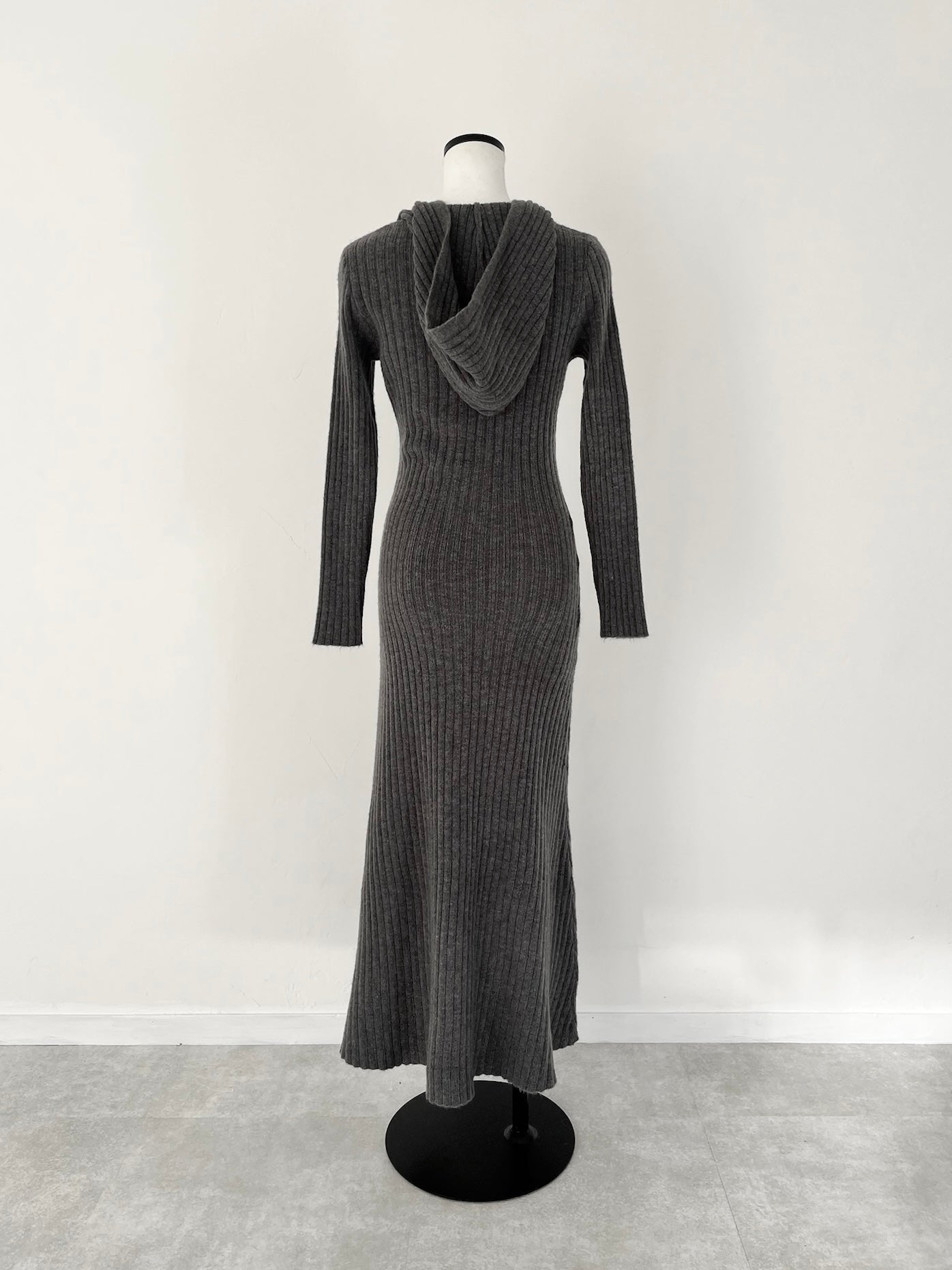ワンピース maison celon hoodie rib knit dress hoodie rib knit dress – célon