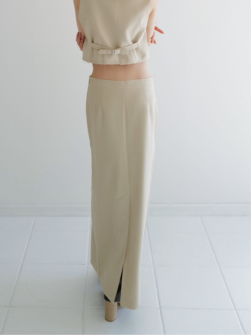raw hem slim long skirt