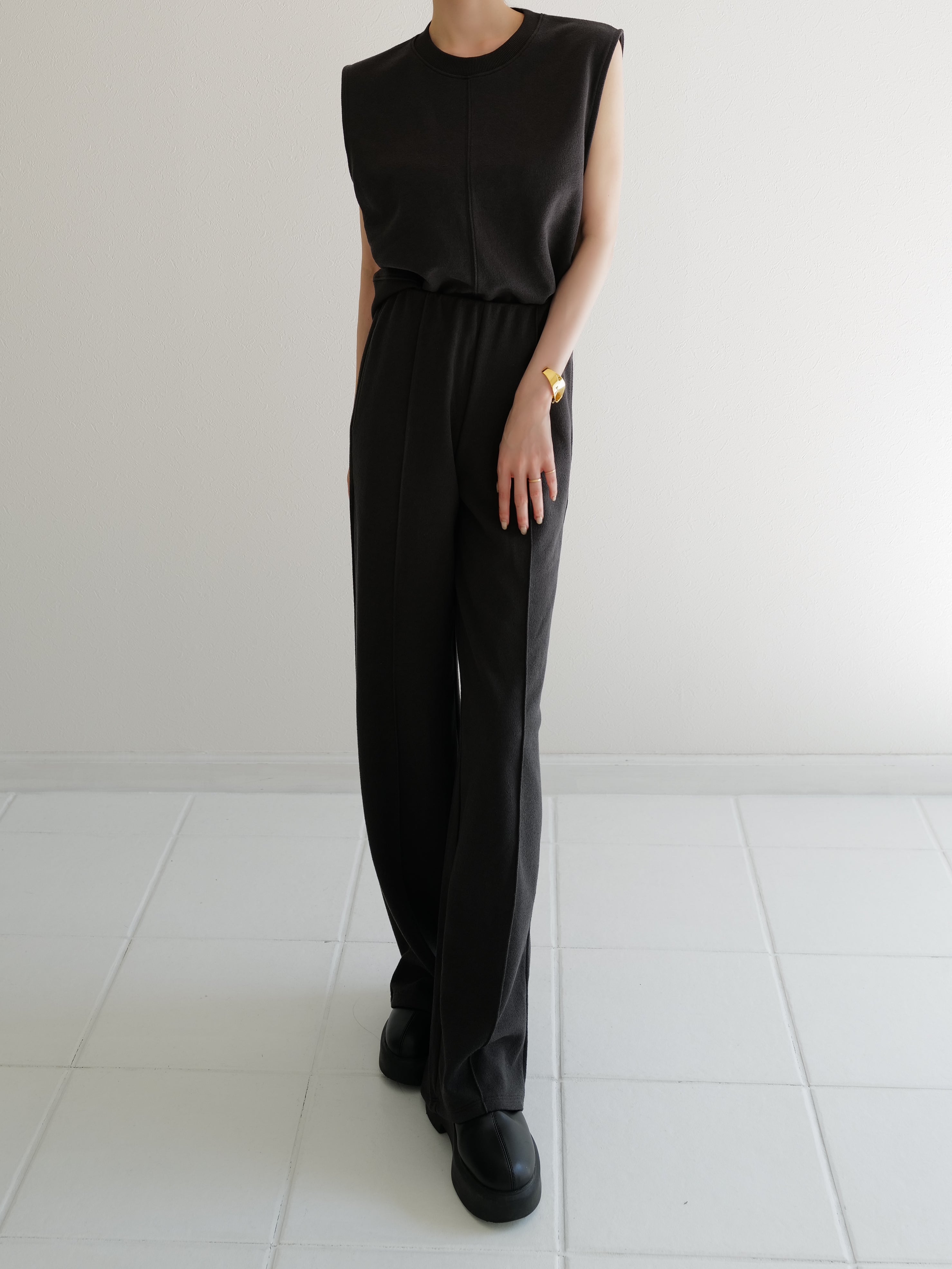 side tuck sweat top – célon