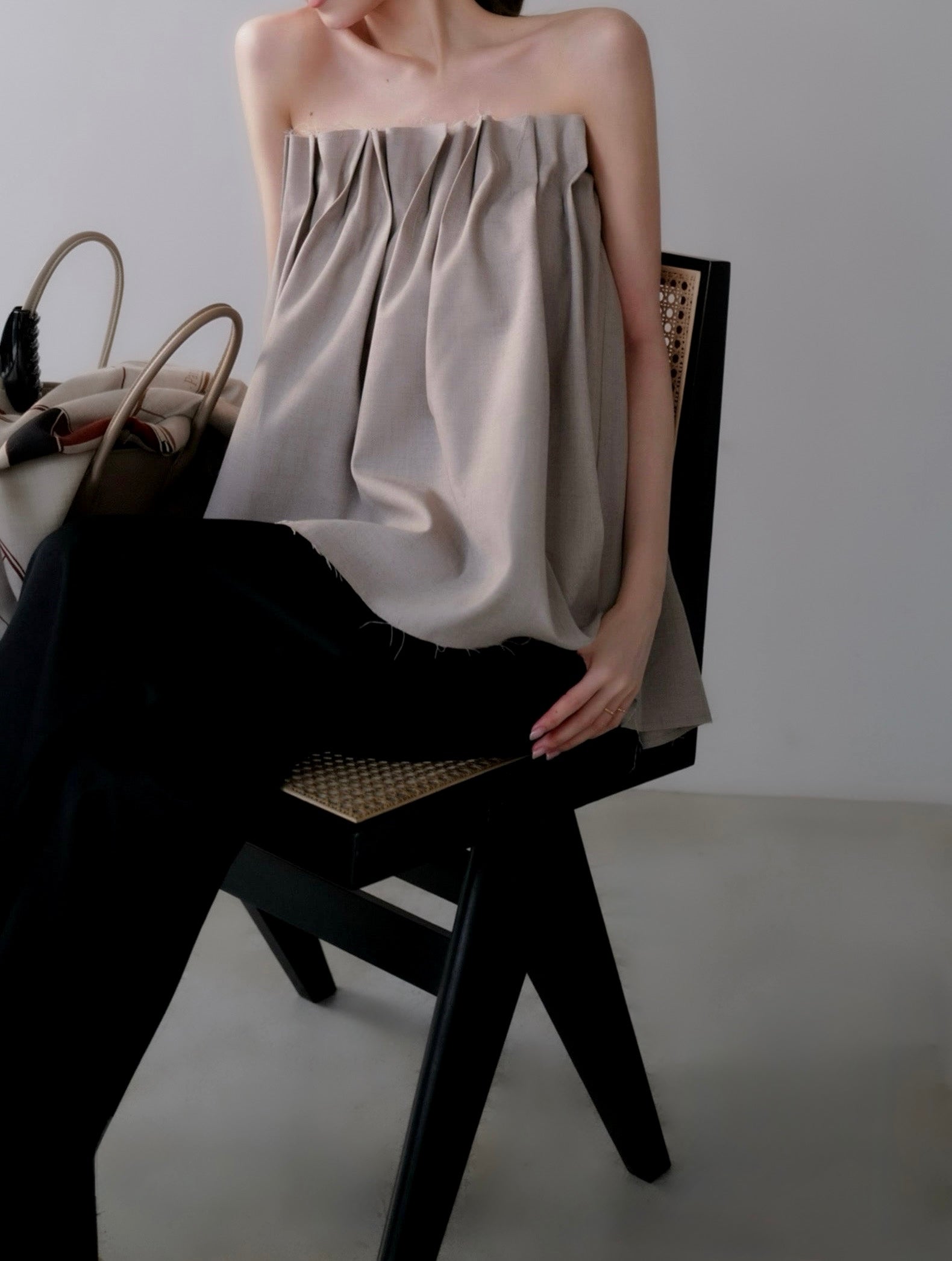 airy pleats tuck blouse