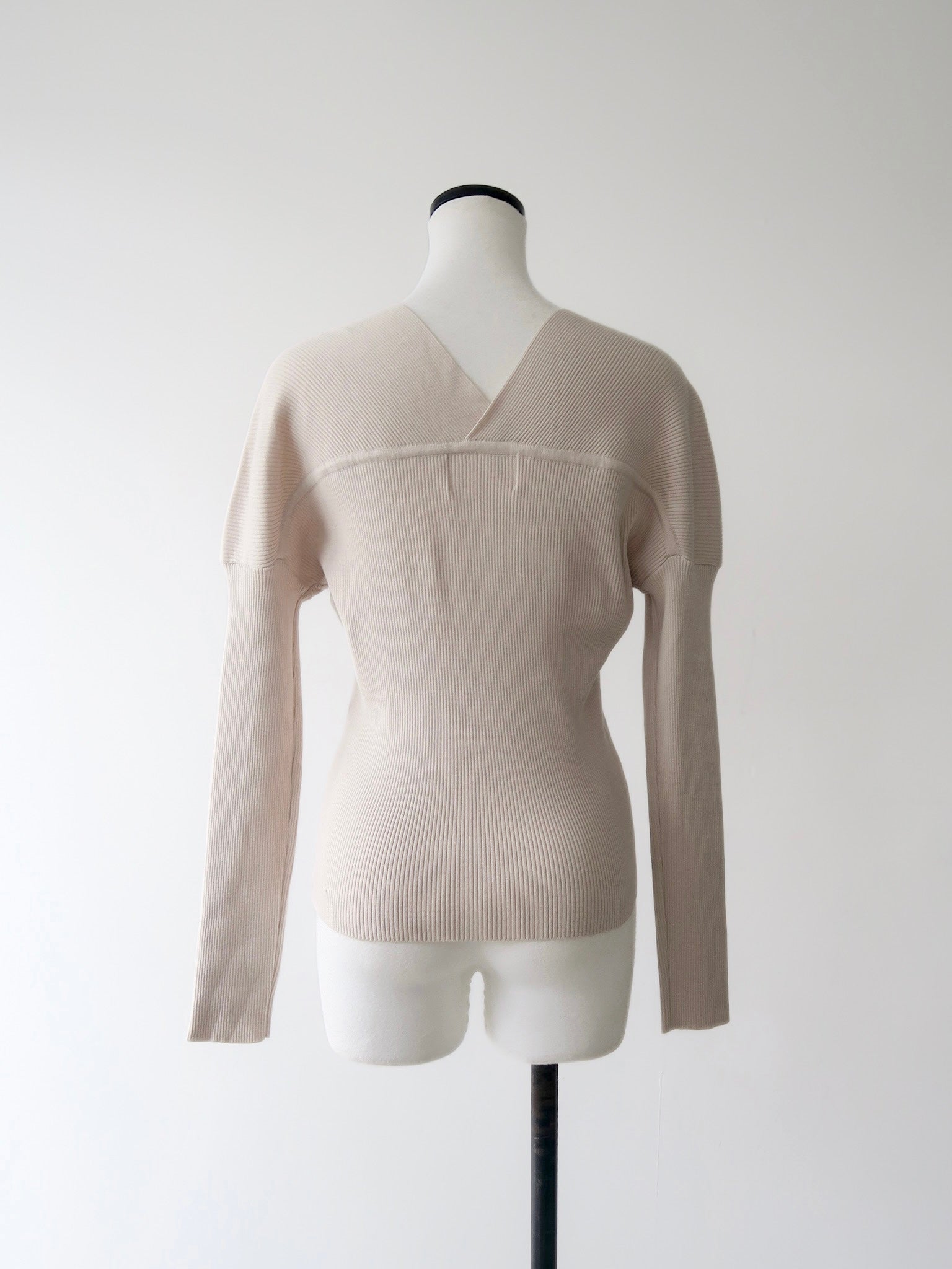 v-neck ribbed puff sleeve cardigan