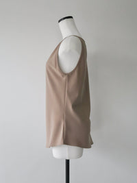 sample sale / long tie flare top