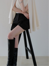 tucked mini pants
