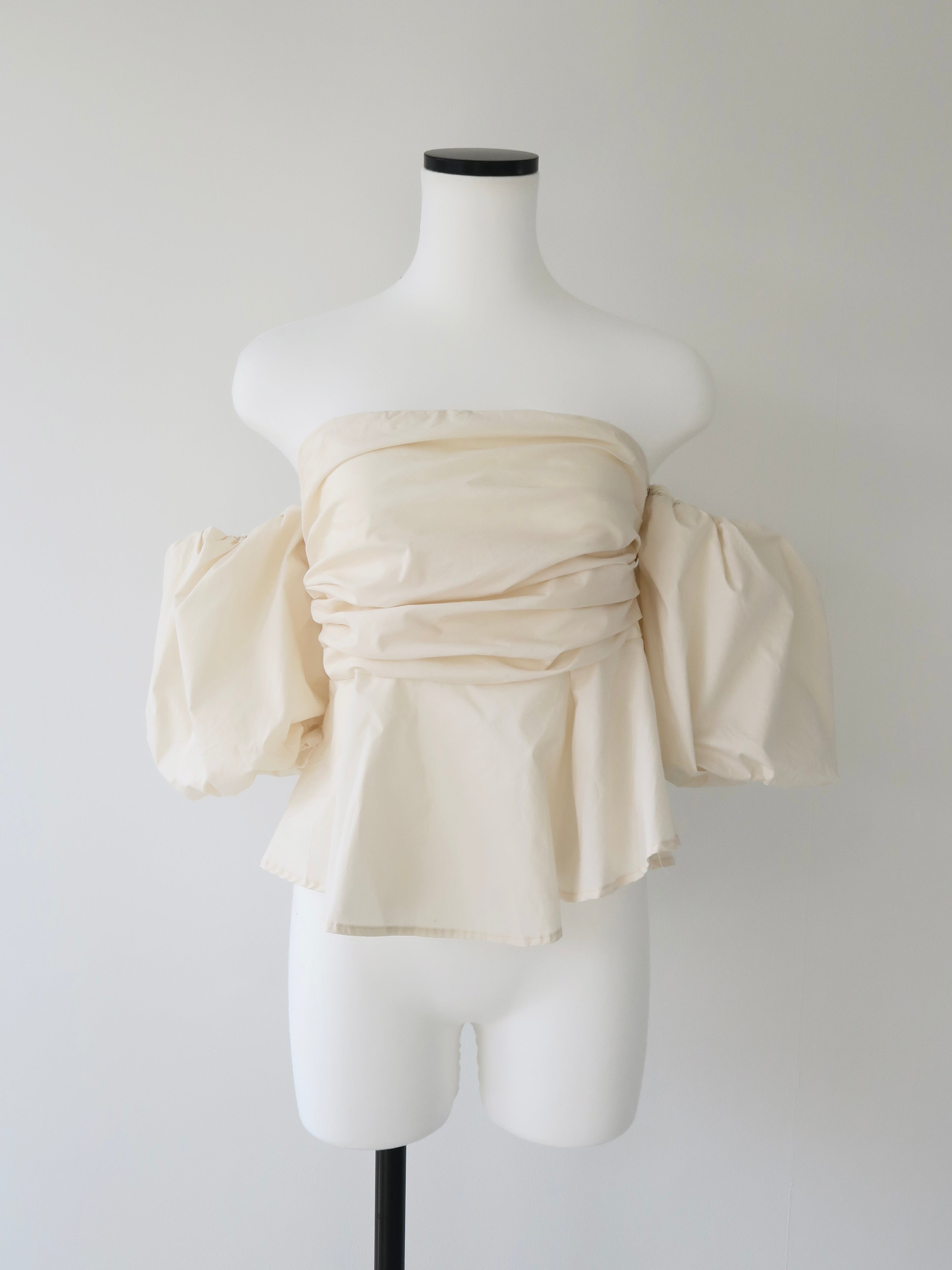 【maison celon】puff sleeve peplum blouse puff sleeve peplum blouse – célon