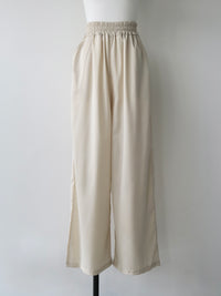 sample sale / one shoulder satin set up