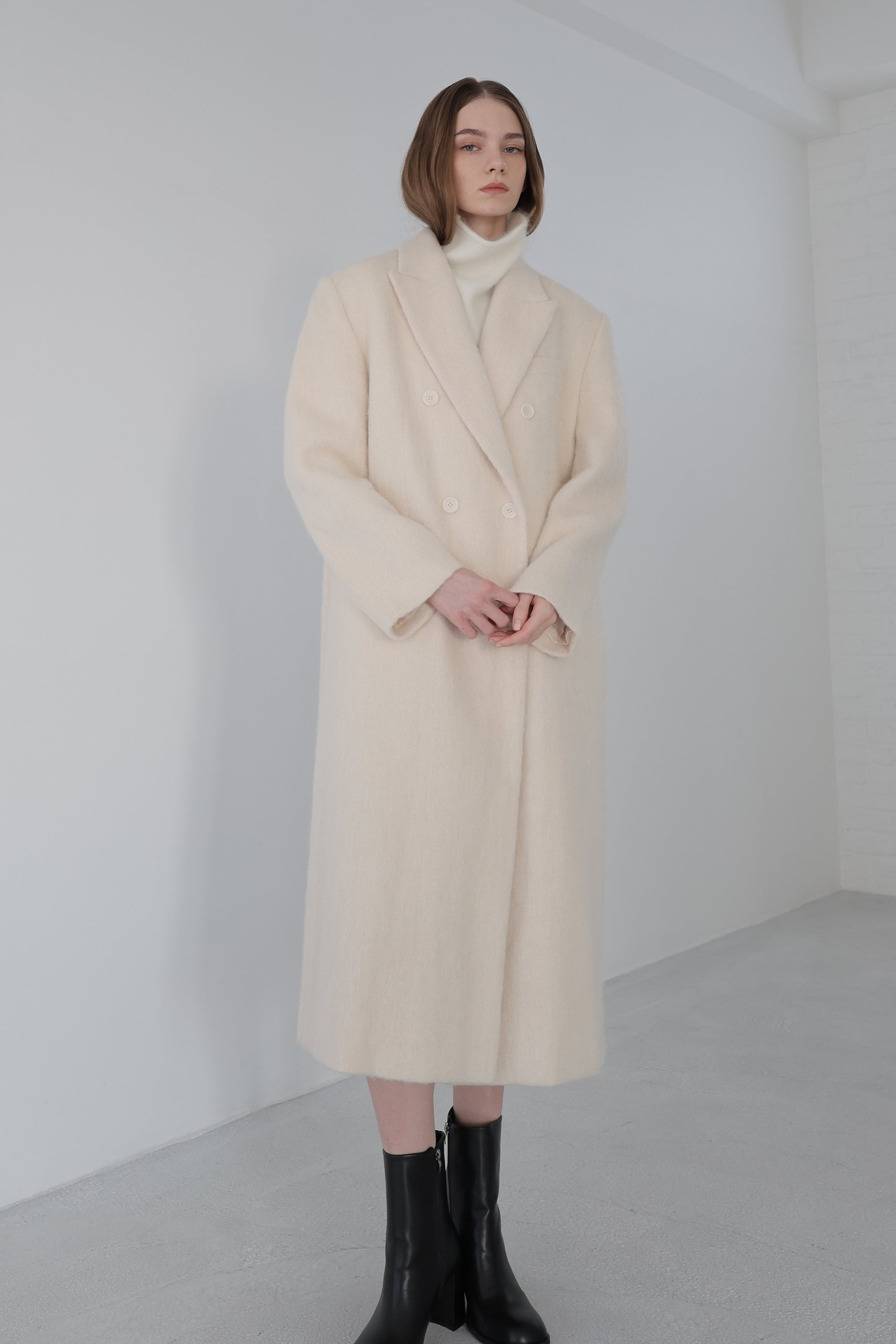 alpaca hairy long coat