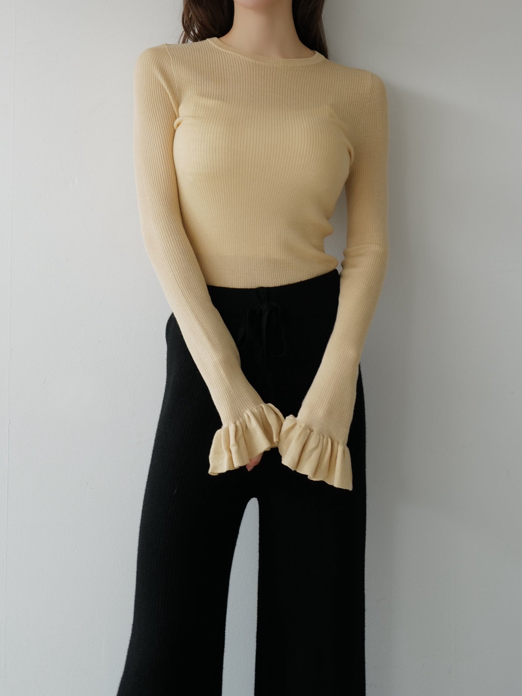 cashmere ribbed frill sleeve top
