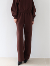 loose sweat pants
