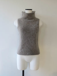 angora turtle sleeve-less knit