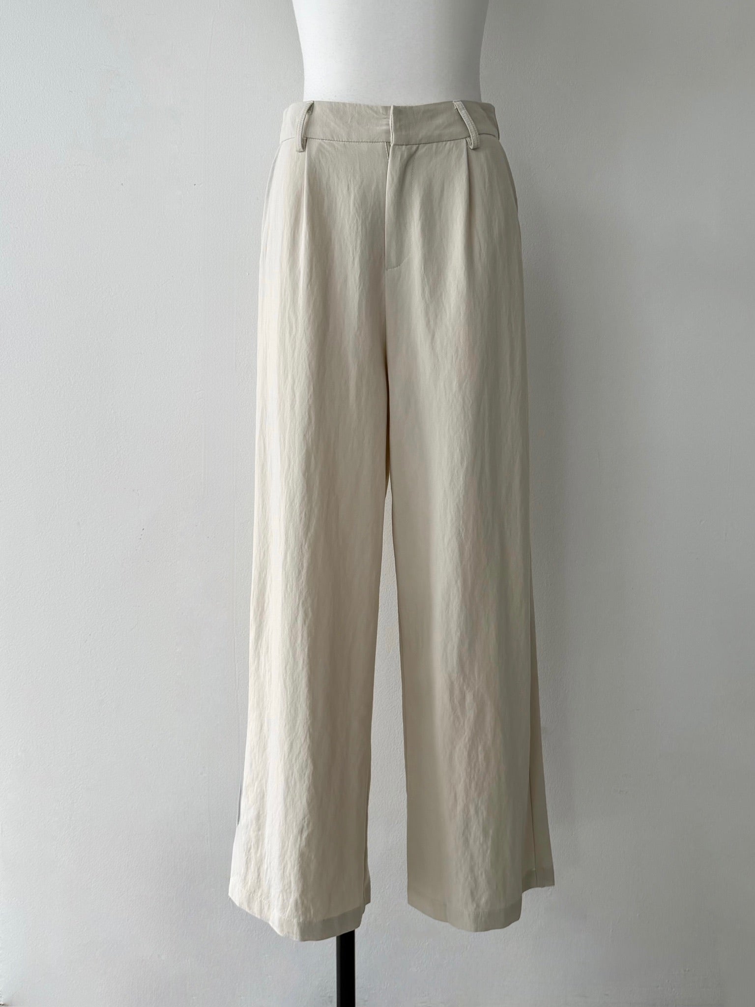 off shoulder draped set up