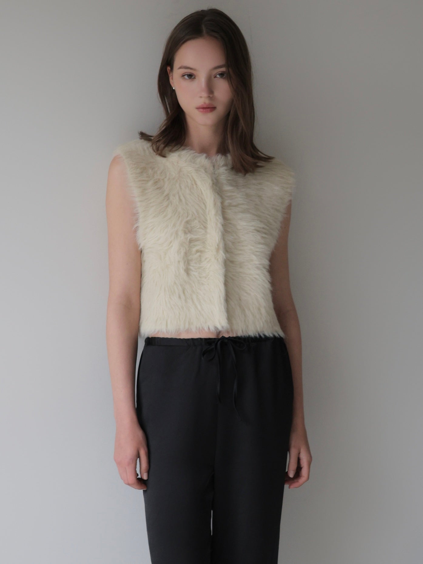 sample sale / mink-like fur short vest