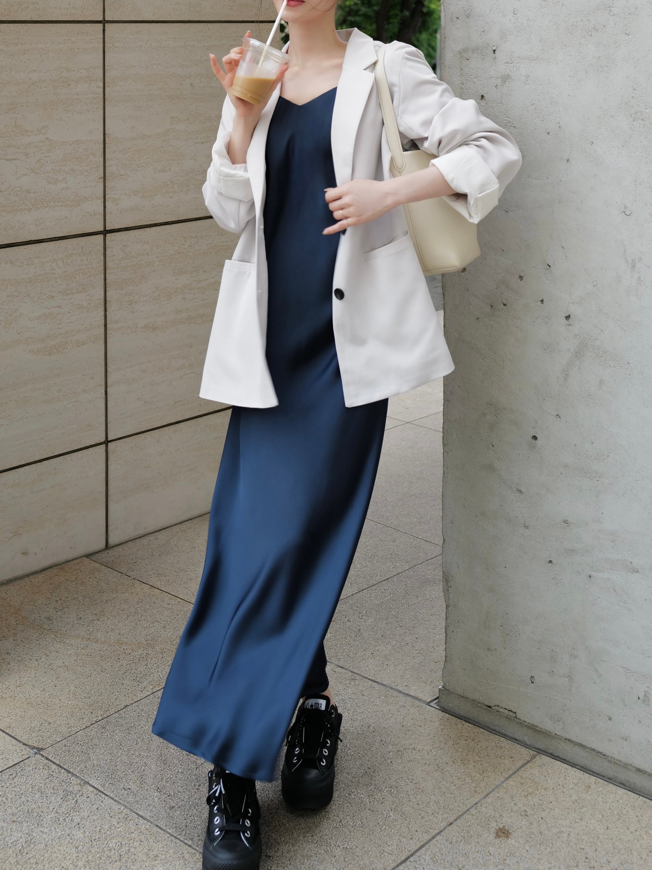 satin v long dress – célon