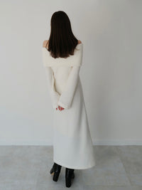 sample sale / off shoulder soft knit dress
