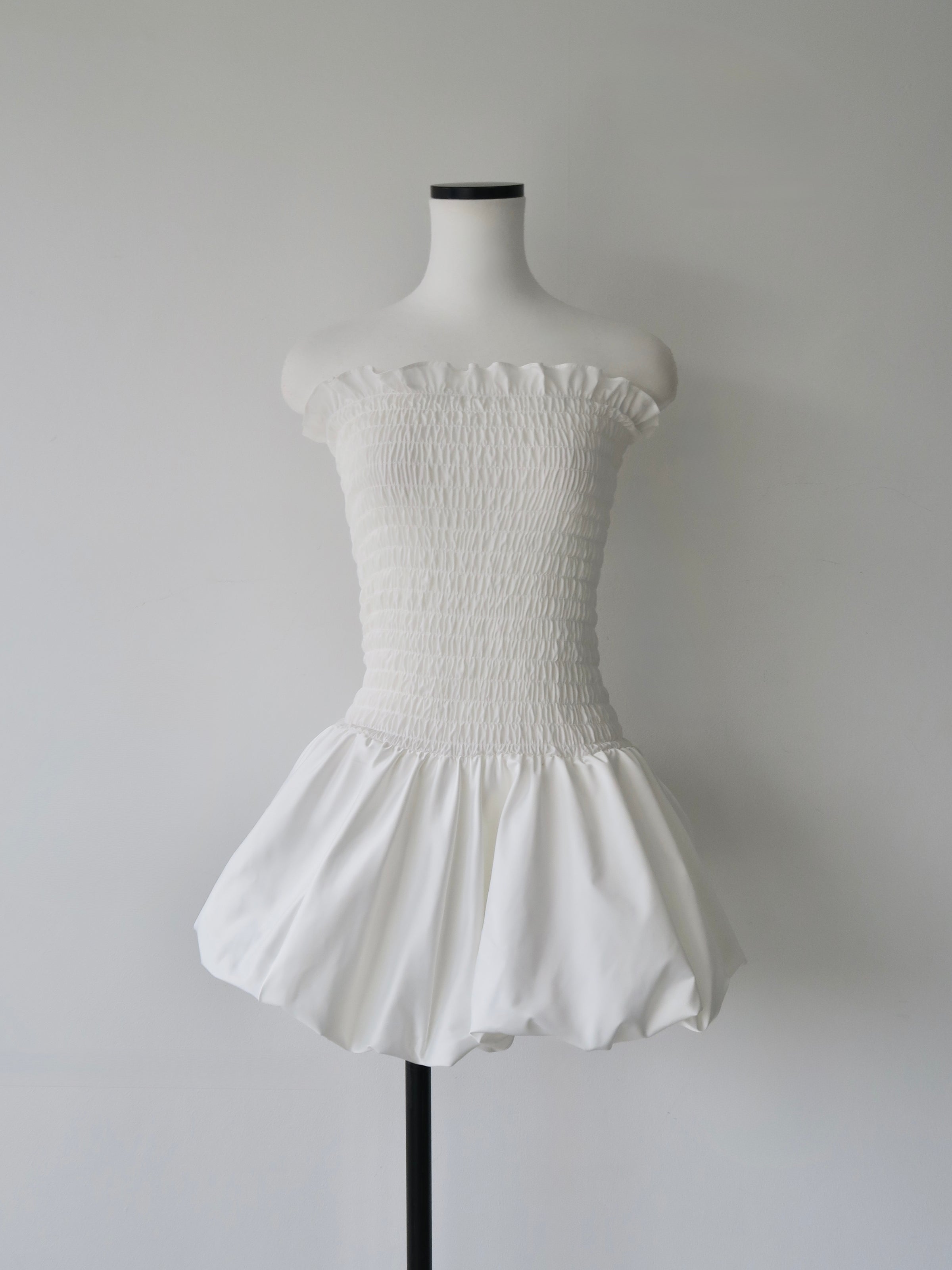 volume flare mini dress