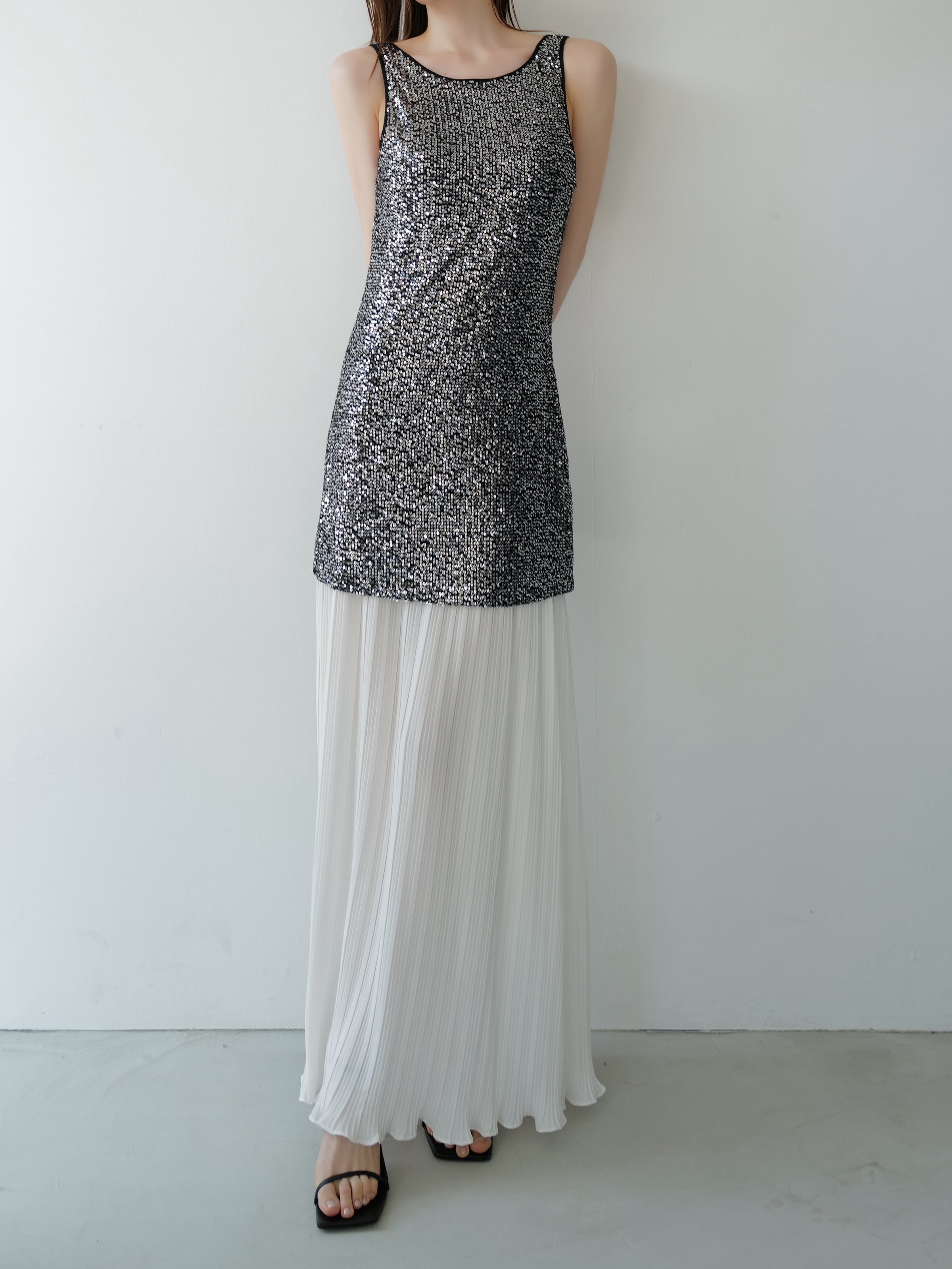 summer sale / sparkle contrast dress