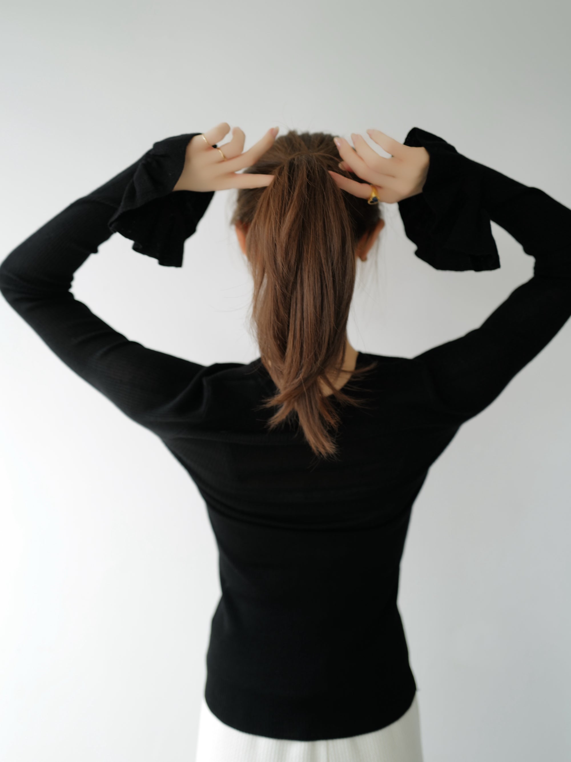 cashmere ribbed frill sleeve top