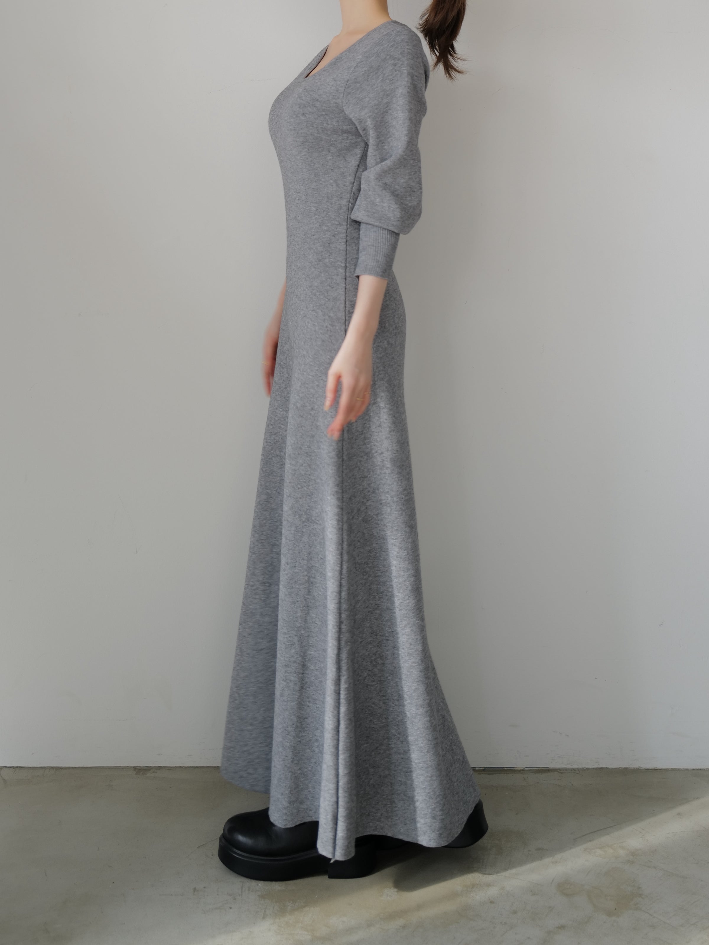 design neck flared long dress