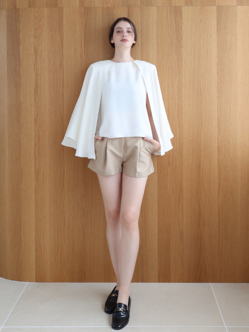 tucked mini pants