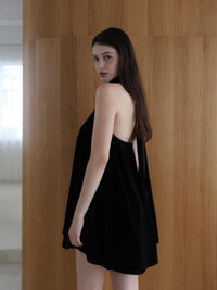 velour back open tie blouse