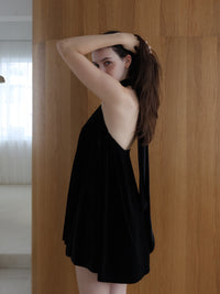 velour back open tie blouse