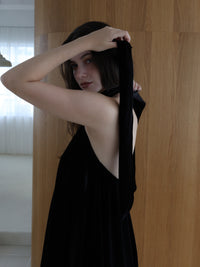 velour back open tie blouse