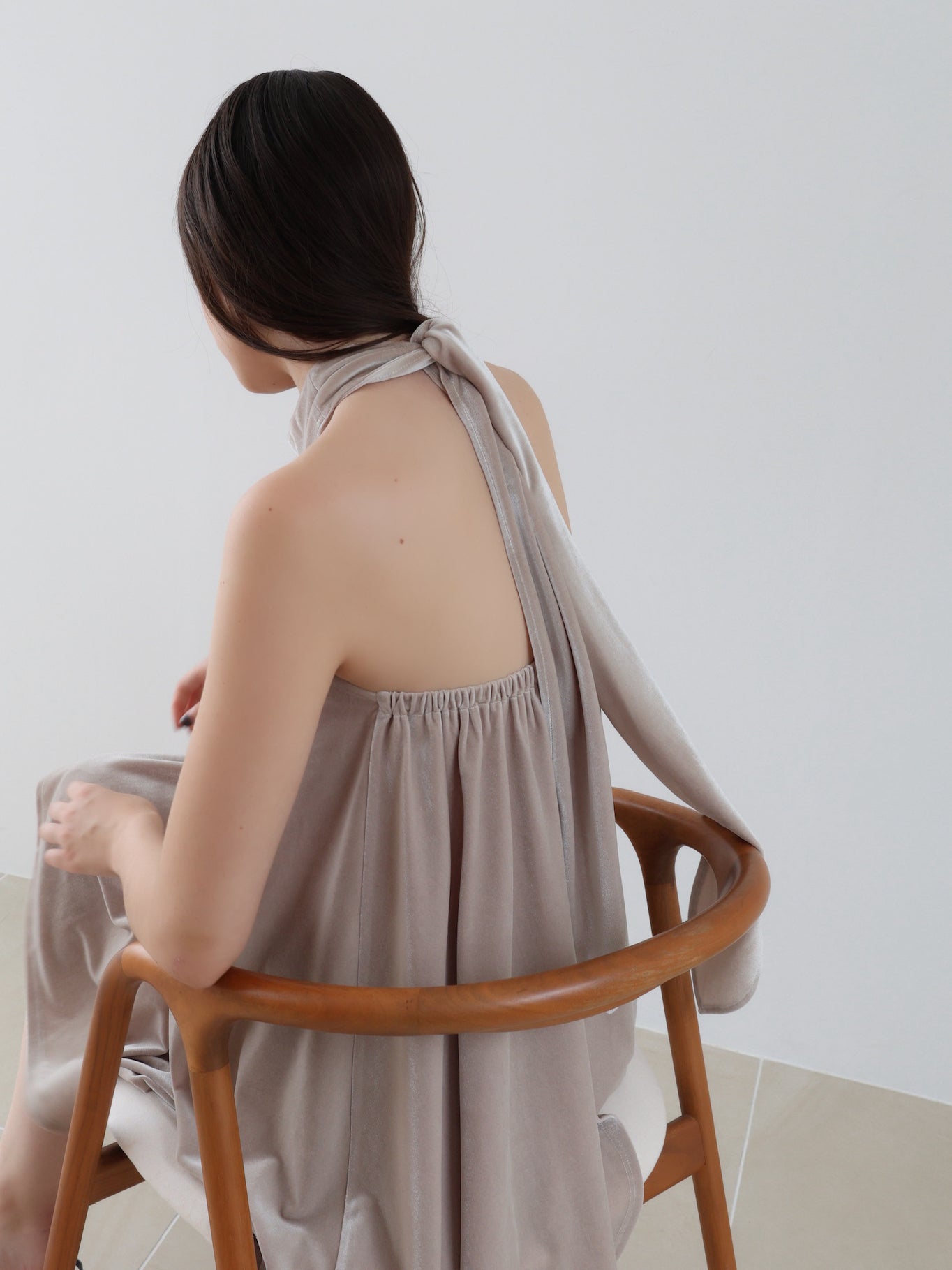 velour back open tie blouse