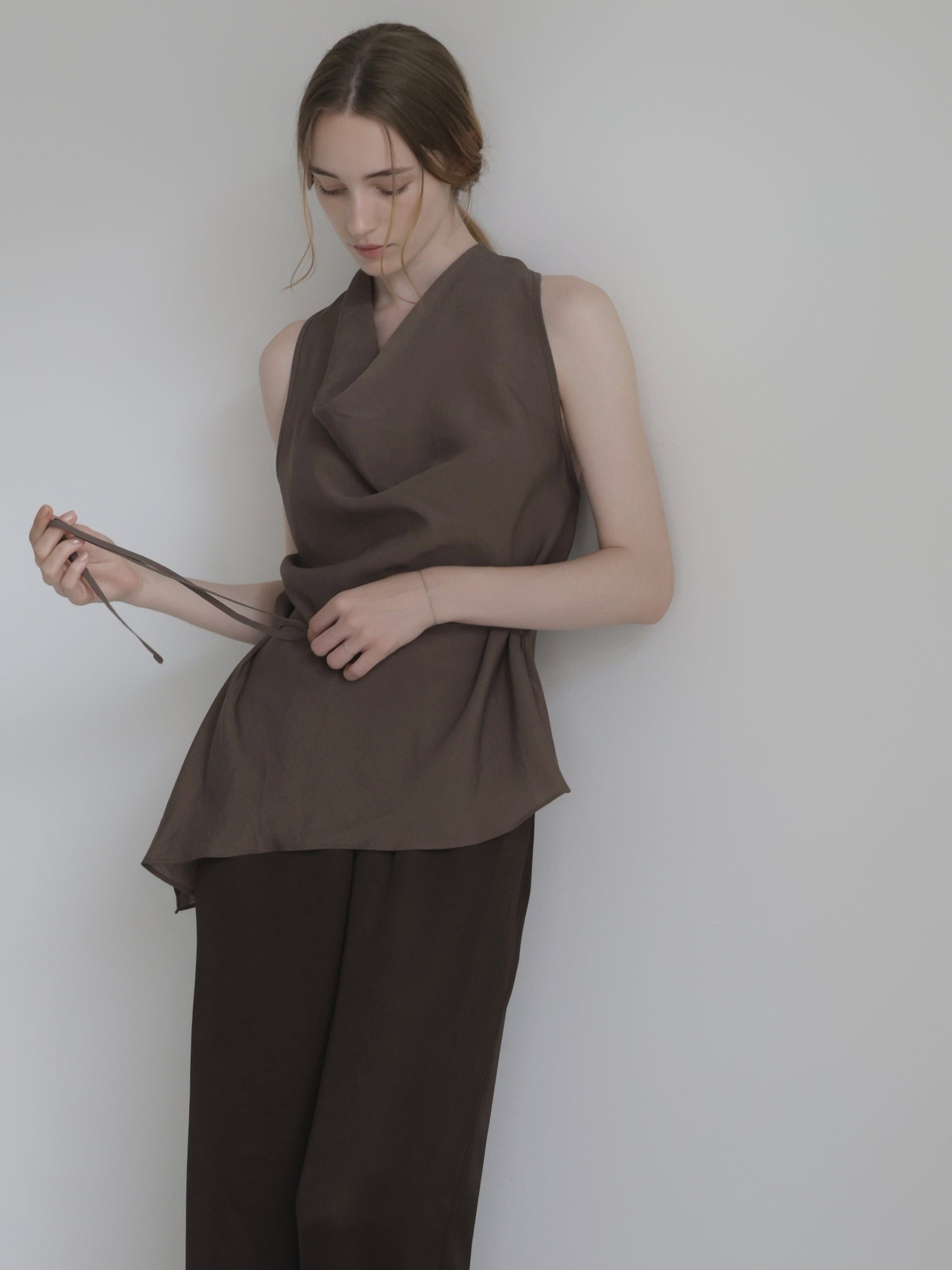 draped neck waist ribbon blouse