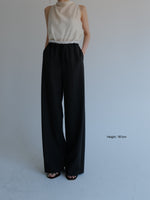 waist layered slacks