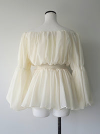 shirring off-shoulder blouse