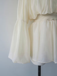 shirring off-shoulder blouse