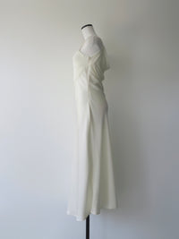 minimalist pleated long dress