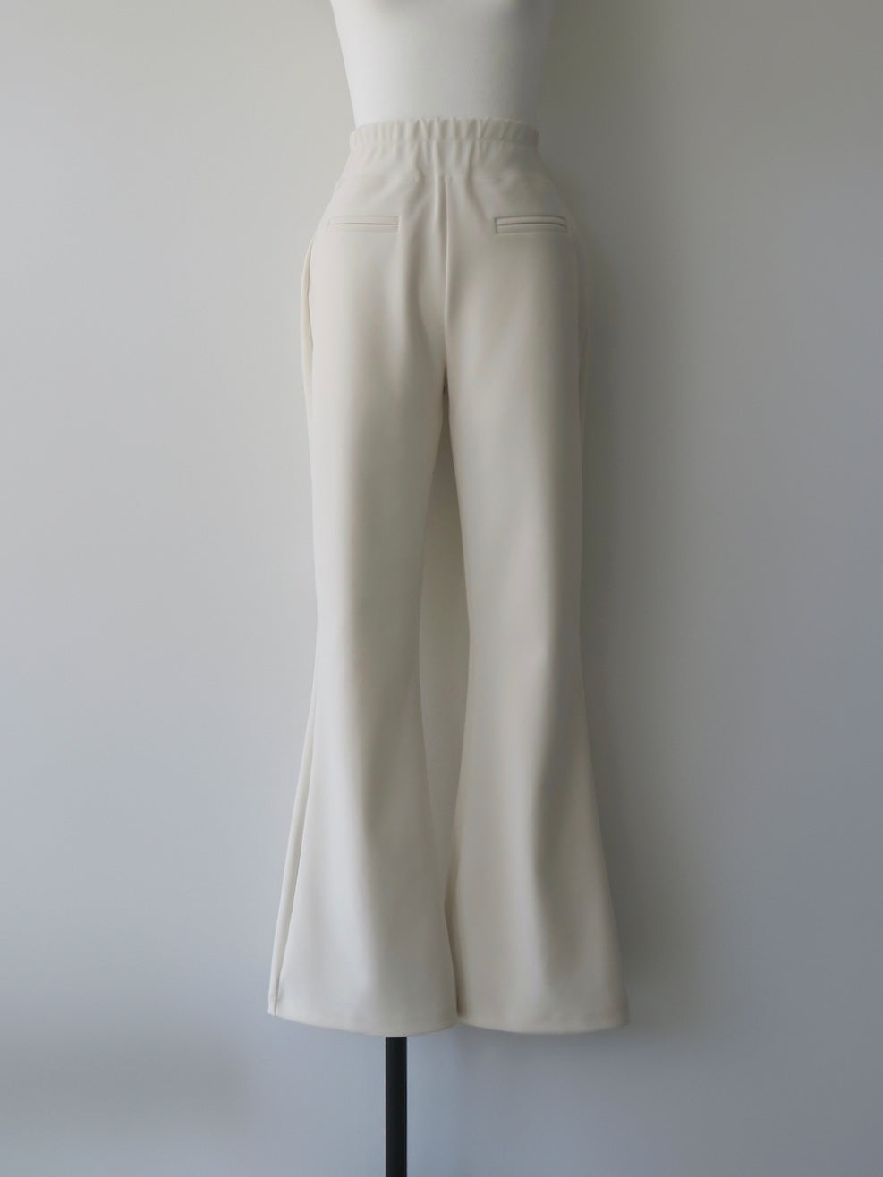 airy drape silhouette set-up (POP UP)