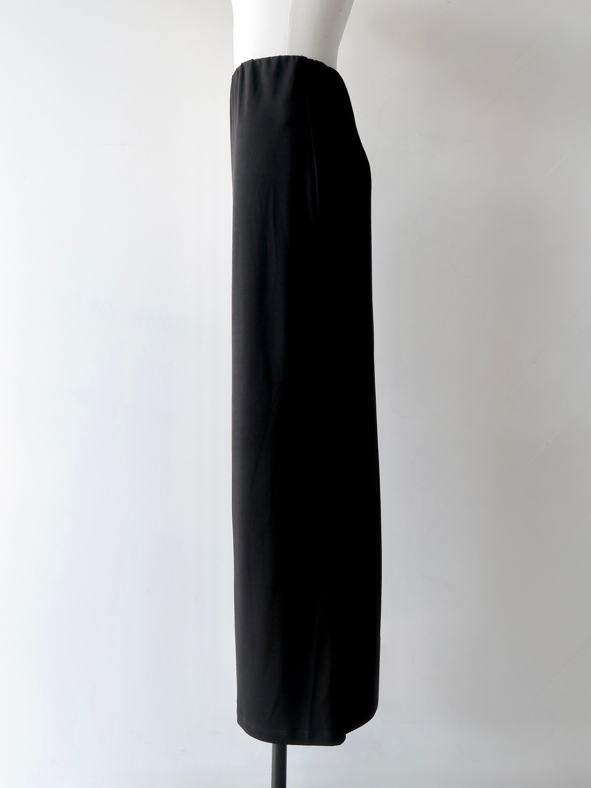fluid halter neck setup